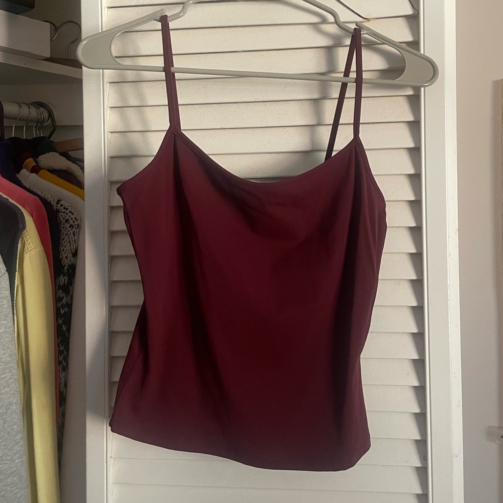 Garage sleek scoop cami